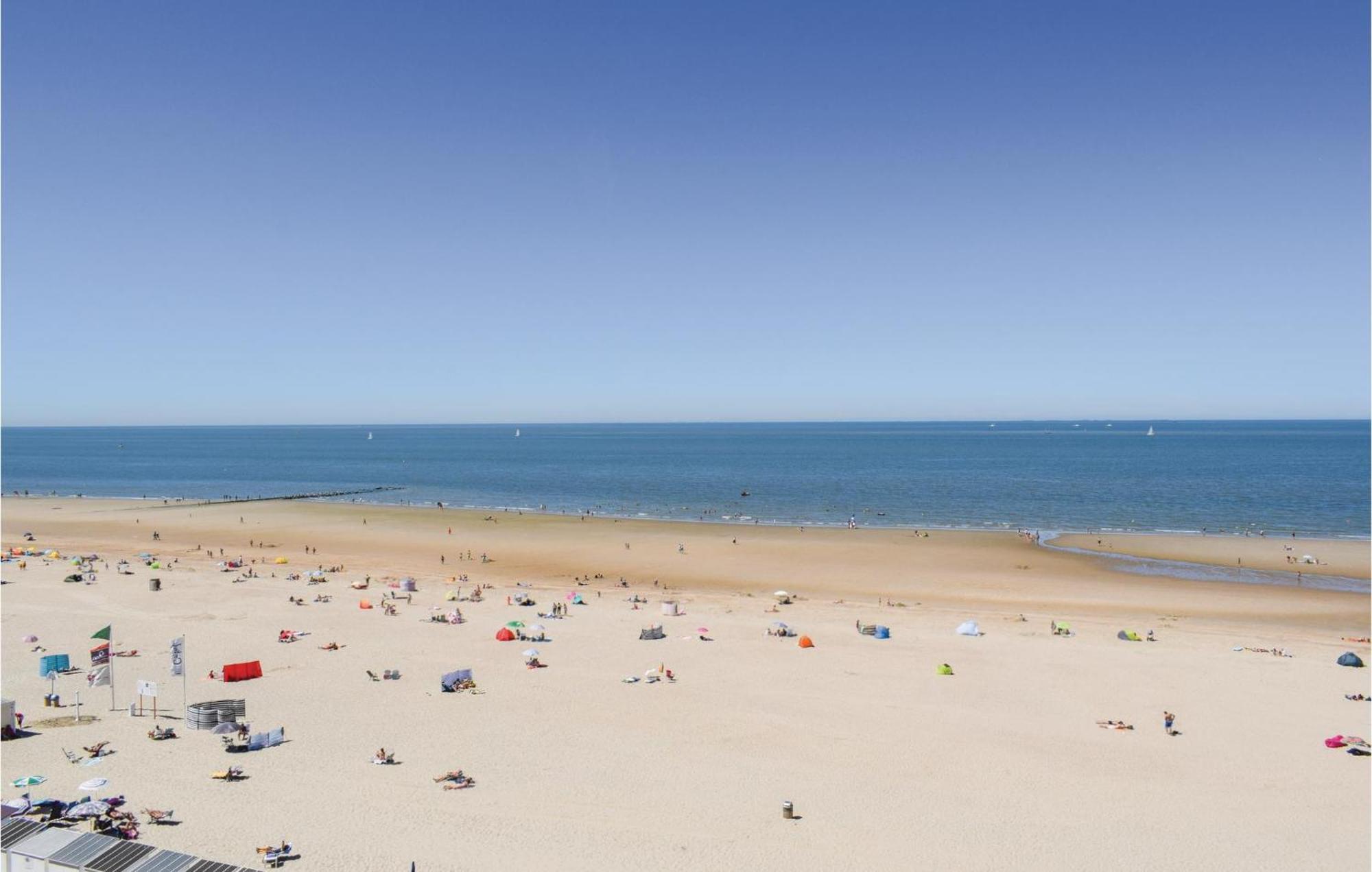 Residentie Aurore Ref, 208 Ostend Luaran gambar